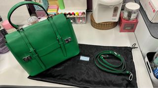（分類：）位於 。 由 williehkhk 提交（商品編號 1304723492，圖片 1）。簡介： 。