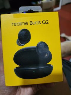 Realme Buds Q2 headset