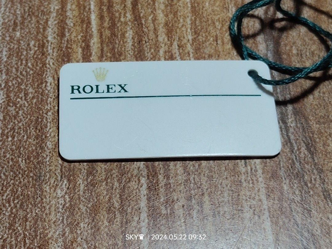 Rolex GMT 2 batman 116710BLNR white tag (Category: Luxury Watches) located in Quezon City. Submitted by sky_sale (Listing ID 1304623849, Image 2). Description: Rolex GMT 2 Batman M116710BLNR white tag box booklet manual tags translation case guarantee card.