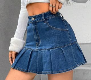(Category: ) located in . Submitted by juju.declutterrr (Listing ID 1304626766, Image 1). Description: .
