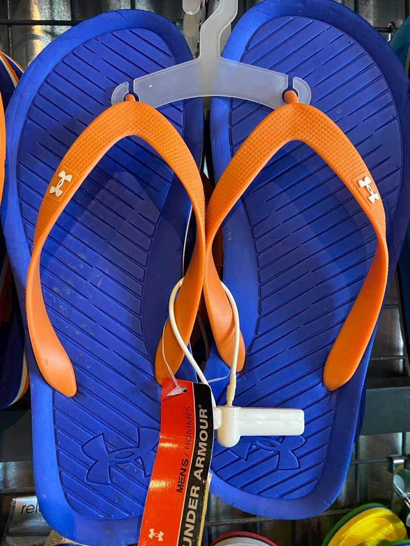 UNDERARMOUR SLIPPER (Category: Slippers & Slides) located in Cagayan de Oro. Submitted by tinkerdaliah (Listing ID 1304647848, Image 1). Description: 🔆 UNDERARMOUR Slipper 🔆 Available size : 8,9,10,11 🔆 Brand new with tag 🔆 from US balikbayan box 🔆 decluttering.