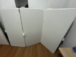 Uratex foldable Edge mattress - double size