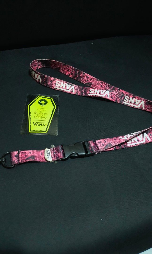 VANS LANYARD HARD TO FIND Women s Fashion Jewelry Organizers Necklaces on Carousell