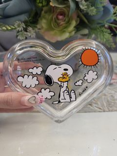 Vintage Peanuts Snoopy 1965 Heart-Shaped Glass Trinket