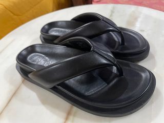 Zara slider sandals authentic size 5