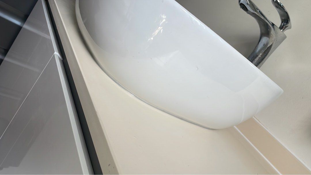 ⏰ 45mins 💉Change Mouldy Dirty Black Shower Screen Silicon Removal & Replacement Service 63108836681475113