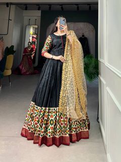 (Category: ) located in . Submitted by elegantwears (Listing ID 1304870512, Image 1). Description: .