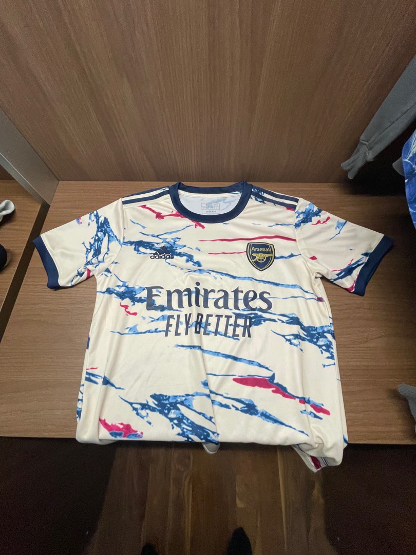 Arsenal kit 4th 2023 2024 Men s Fashion Activewear on Carousell