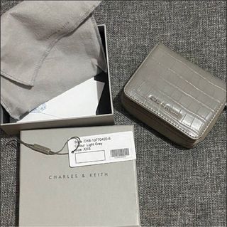 (Kategori: ) berada di . Dikirim oleh thriftfromscroll (ID iklan 1304923724, Gambar 1). Deskripsi: .