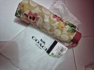 (Category: ) located in . Submitted by ellypeng7 (Listing ID 1304922011, Image 1). Description: .