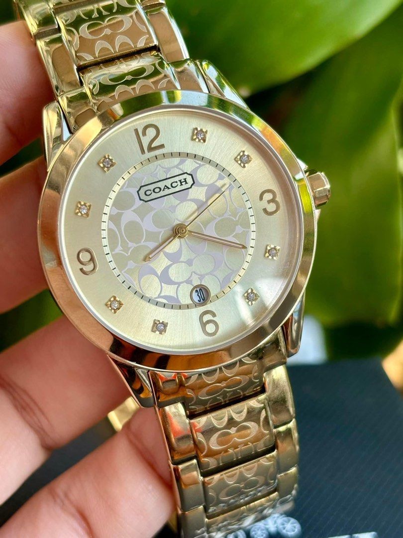 COACH ladies watch unused 38mm case diameter Fit small up to large 22cm With box manual and paperbag Women s Fashion Watches Accessories Watches on Carousell