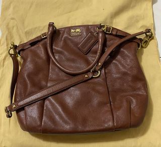 (Category: ) located in . Submitted by xinkim99 (Listing ID 1304806798, Image 1). Description: .