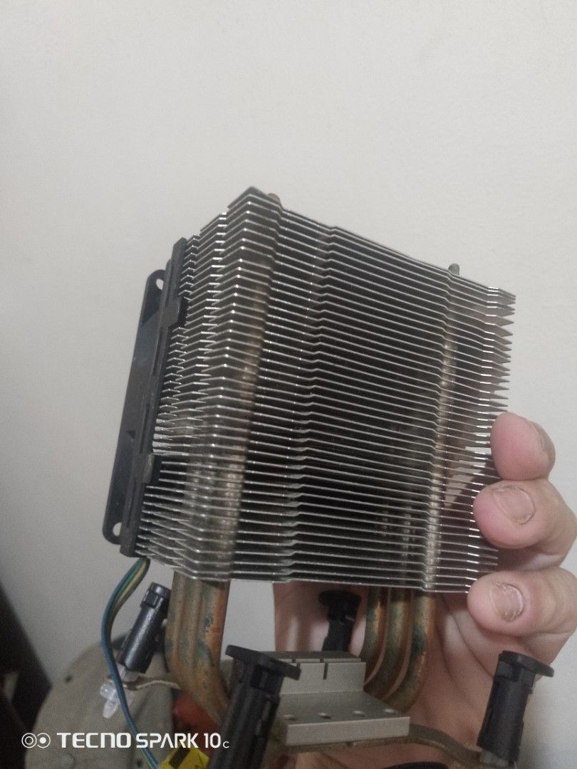 Cooler Master HSF (Category: Computer Parts) located in Carmona. Submitted by rpute (Listing ID 1304804002, Image 3). Description: .