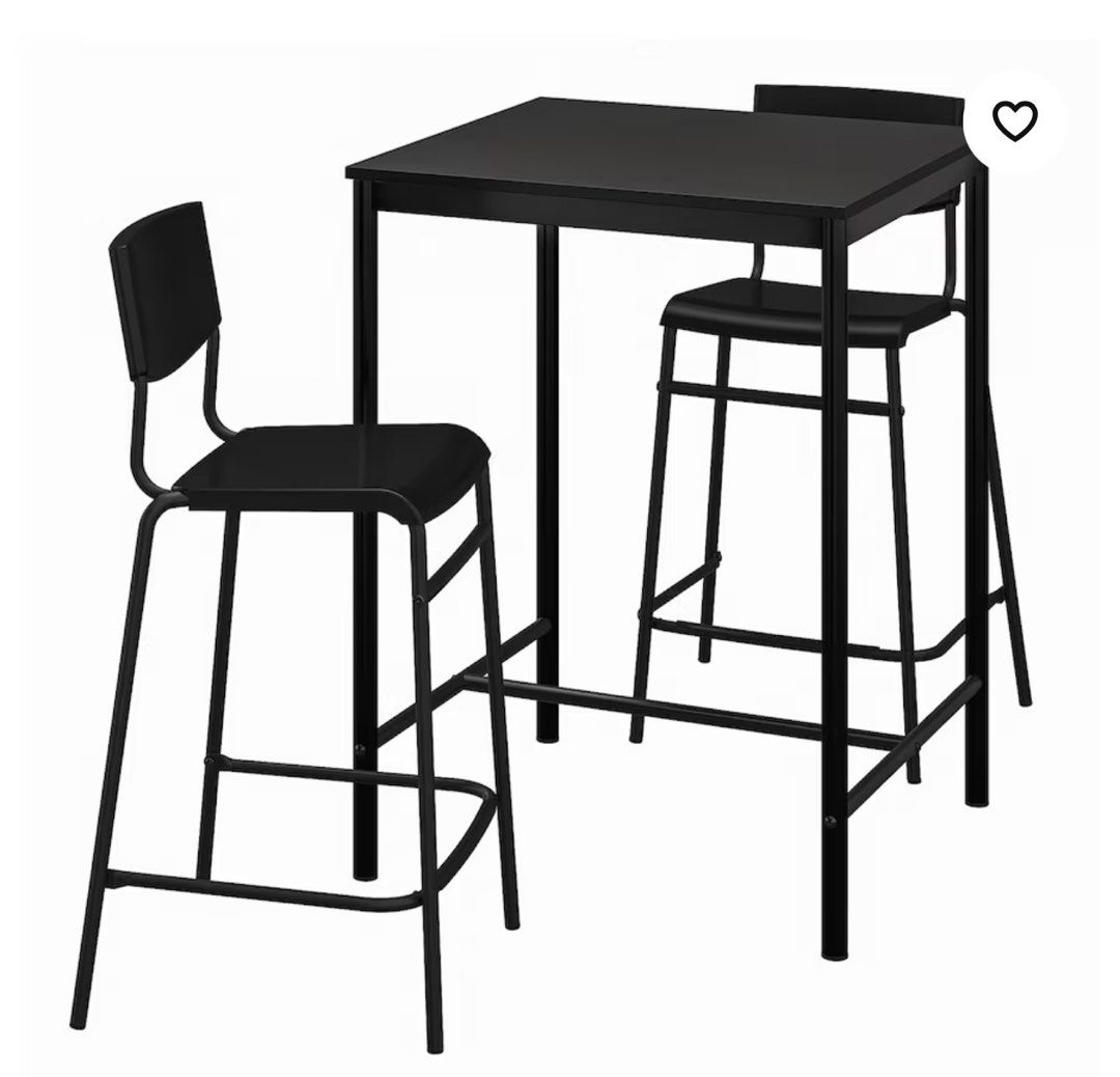 Dining Table Set (Category: Tables & Sets) located in Singapore. Submitted by minz87 (Listing ID 1304876200, Image 2). Description: Very well maintained. Seldom use .