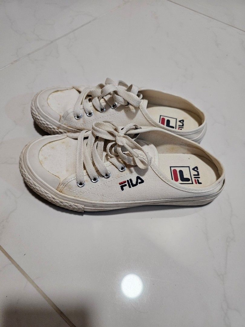FILA AUTHENTIC SHOES