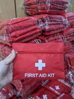 FIRST AID KIT WITH CONTENTS- 35 PCS PCS INCLUSION PER KIT