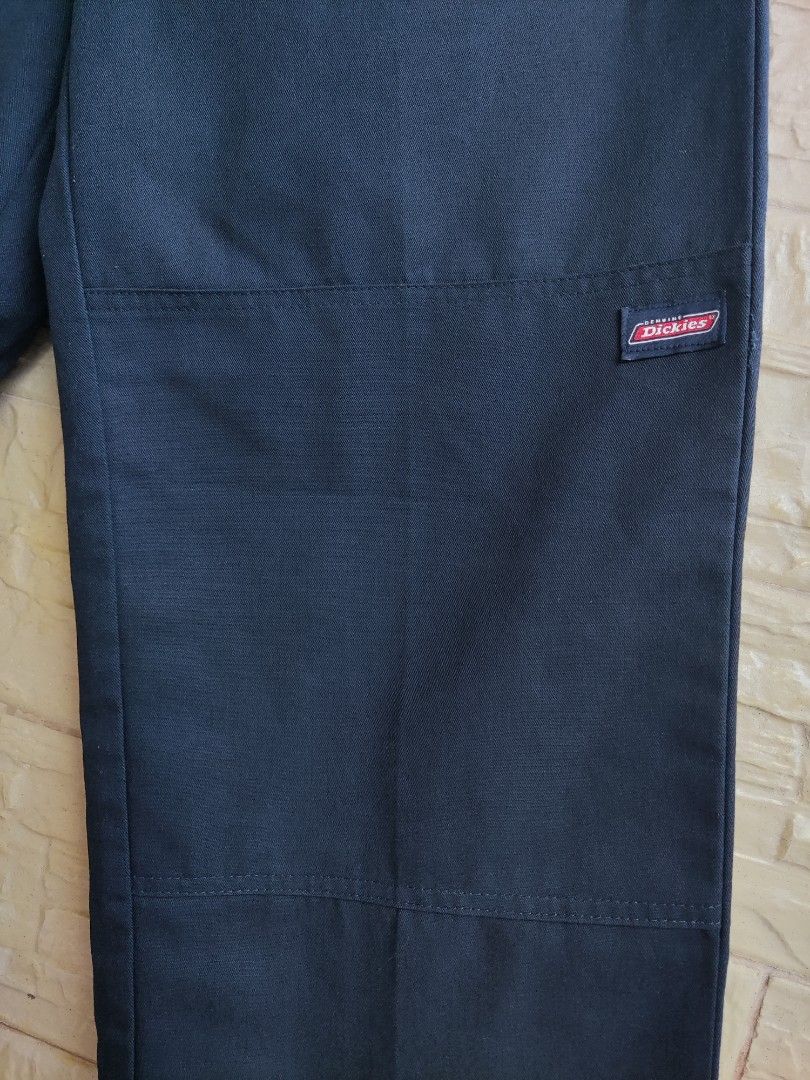 Dickies Genuine Double Knee and Double Patch 5 pockets (Category: Jeans) located in Legazpi City. Submitted by highsocietyclub (Listing ID 1304829120, Image 2). Description: Double knee Dickies Pants 10/10 color rate and condition Minor signs of use only, crispy condition like new Ang porma, baggy slick look 🔥 Waist: 30" Length: 40" Leg opening: 10" 🪙 Payment first, no COD 🪙 No cancellation, return or refund policy 🪙 All issues will be disclo