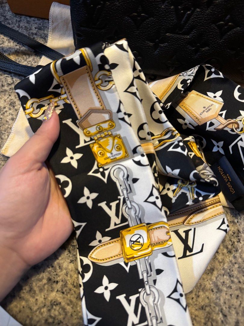 Guaranteed authentic LV confidential bandeau / twilly (Category: Luxury Accessories) located in Naga. Submitted by akimadison.ph (Listing ID 1304918104, Image 2). Description: Guaranteed authentic Bnew/kept unused Retails for 30-40k.