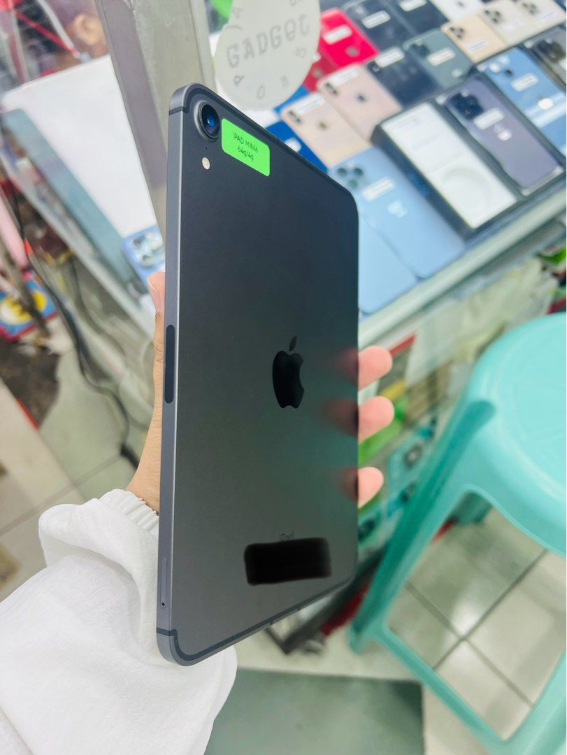 Ipad Mini 6 64gb LTE no issue All working 95% makinis (Category: iPad) located in San Juan City. Submitted by javedsgadgetshop (Listing ID 1304901664, Image 3). Description: OPEN FOR INSTALLMENT VIA CREDIT CARD/GGIVES/SPAY/BILLEASE & SWAP/TRADE-IN! WE BUY AND SELL ( ANYKINDS OF UNIT BINIBILI PO NAMIN)! PTPA : Padelete po f bawal Read ❗️Onhand ‼️ Ipad Mini 6 •64gb •NTC Variant •Good batt health •Factory Unlock •95% Smoothness •No hidden issue | No