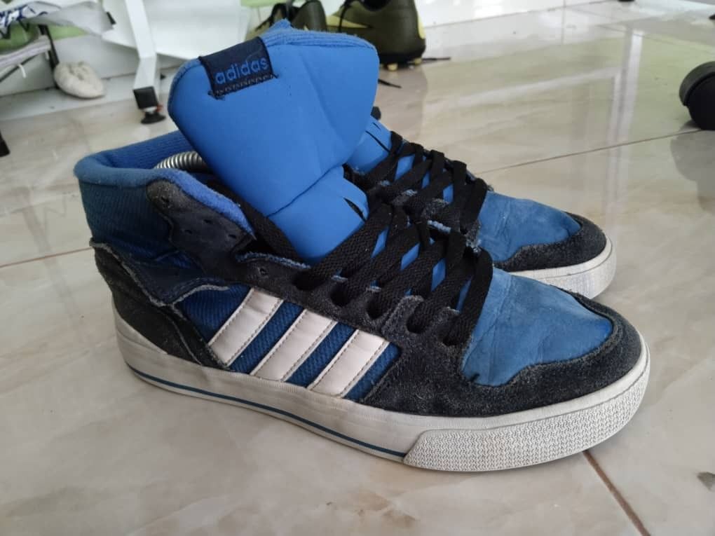 kasut Adidas Neo 6.5uk RM78 Men s Fashion Footwear Sneakers on Carousell