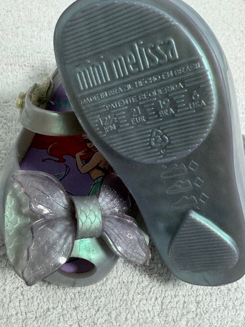 Mini Melissa Mermaid Usa6 (Category: Babies & Kids Fashion) located in San Fernando. Submitted by ceeem10 (Listing ID 1304915786, Image 3). Description: No box.