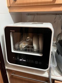（分類：）位於 。 由 saraspille01062 提交（商品編號 1304820551，圖片 1）。簡介： 。