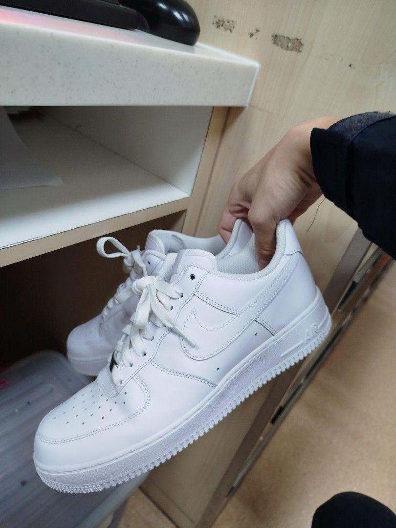 Nike Air Force 1 Too Big for me Triple White
