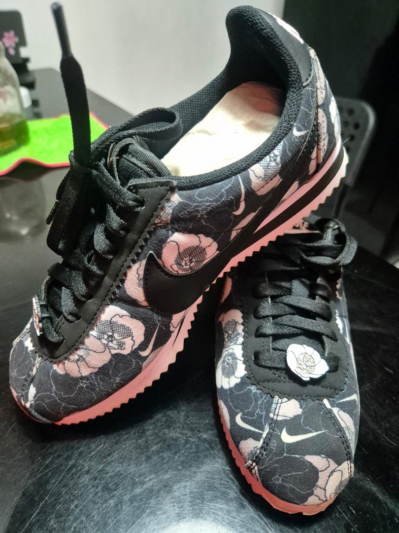 Floral nike womens shoes store