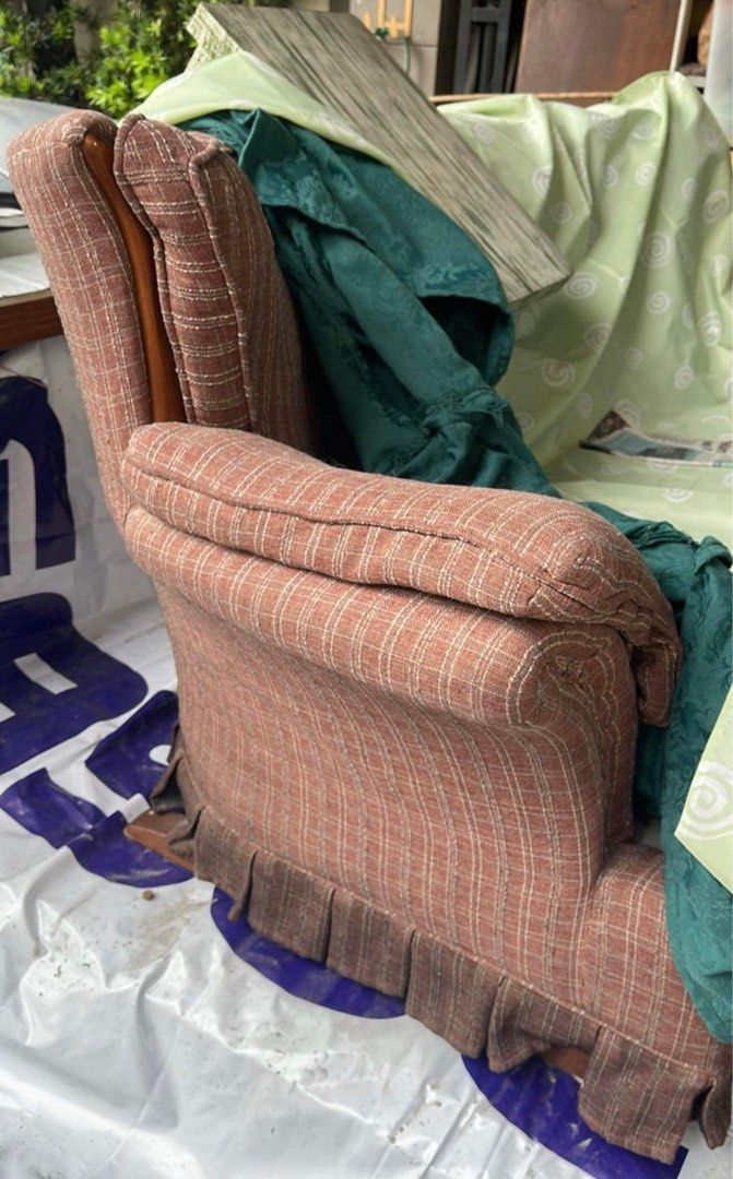 Oak 2-Seater Rocking Couch (Category: Sofas) located in Mandaluyong City. Submitted by closetswipe (Listing ID 1304916868, Image 3). Description: 2-seater rocking couch. Made from oak Sold as is. Includes green covers (seat cushions & whole couch) as seen in pic. .