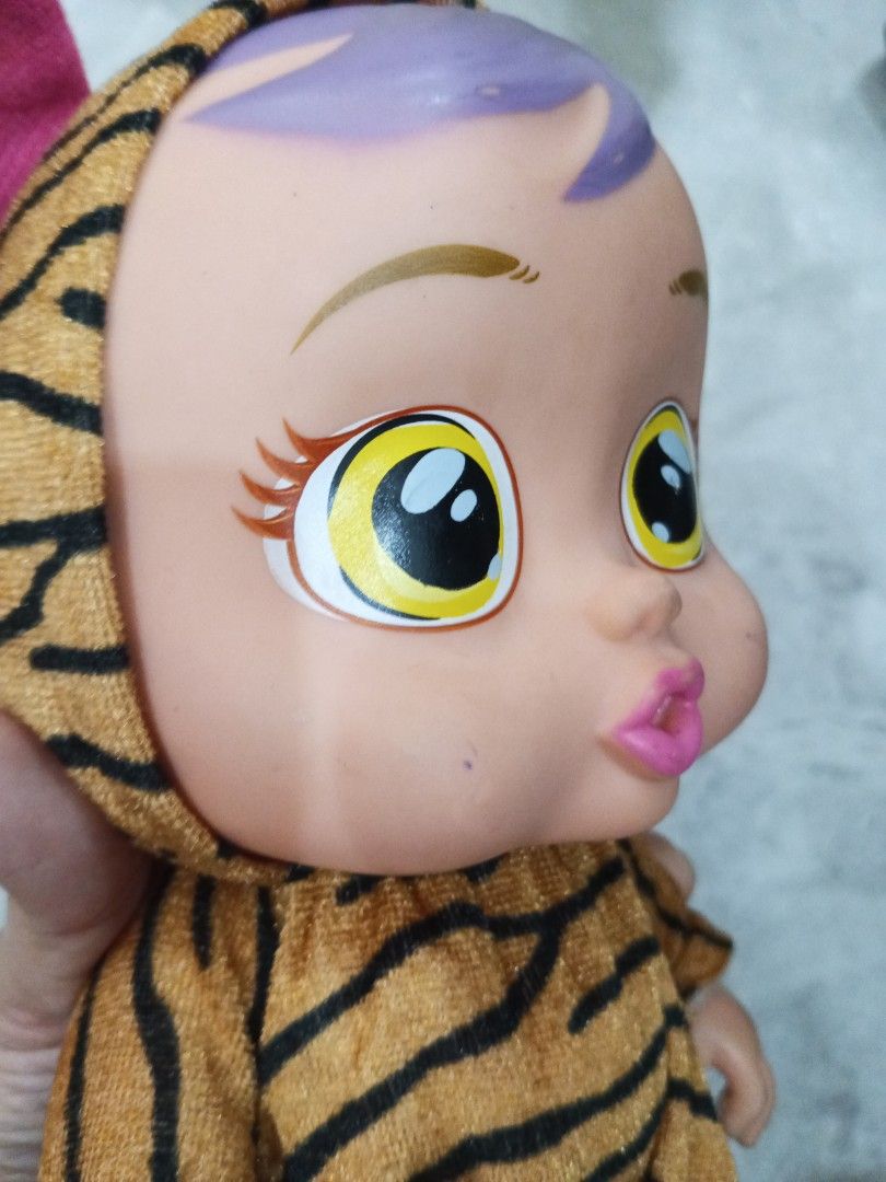 Preloved Cry Babies Talking Doll (Category: Interactive Toys) located in Imus. Submitted by abckidss (Listing ID 1304833455, Image 3). Description: still talks.