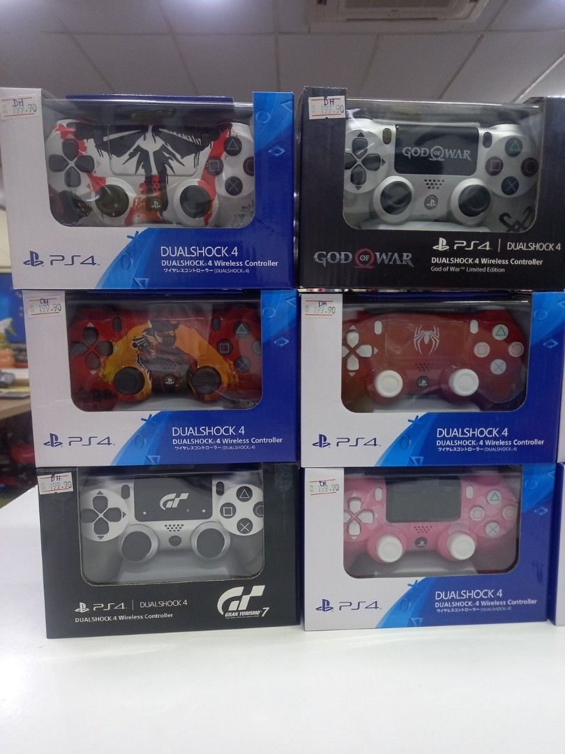 Ps4 oem controller (Category: Controllers) located in Ampang. Submitted by nik.za.3 (Listing ID 1304871209, Image 3). Description: .