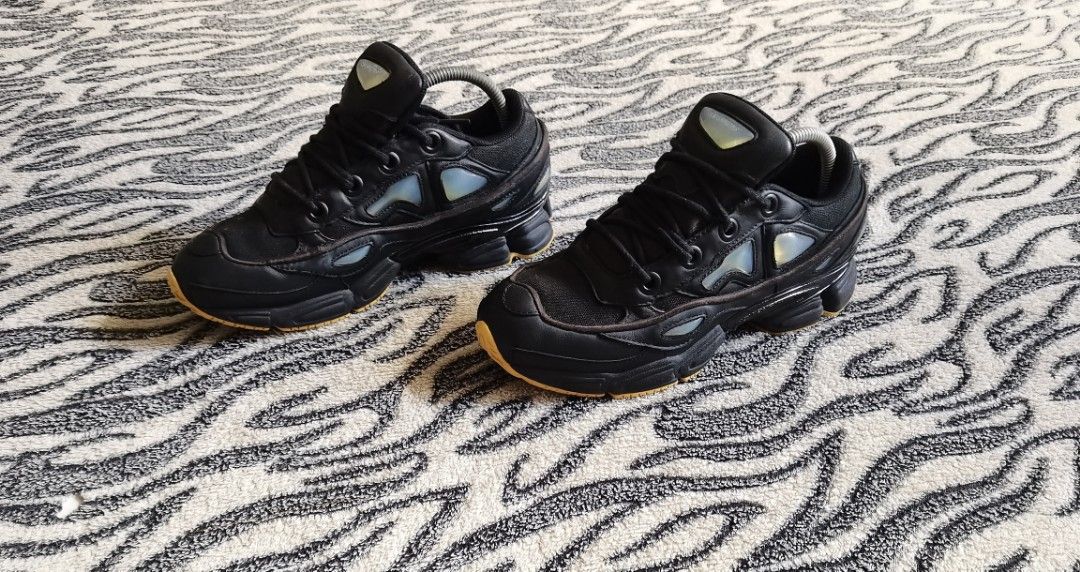 Raf simons ozweego black yellow hot sale