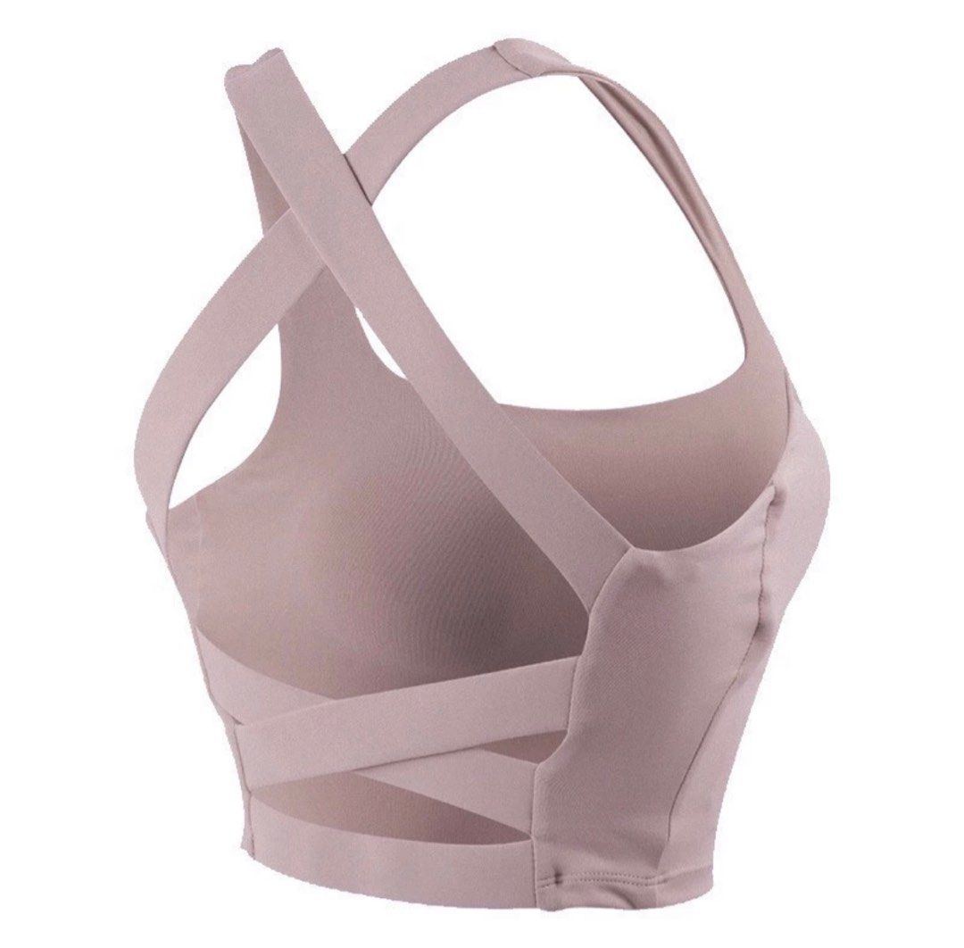 Running Yoga Sports Bra (Category: Activewear) located in Rizal. Submitted by beaa23 (Listing ID 1304877657, Image 1). Description: Rfs: Decluttering Sports bra Yoga bra Running bra Spandex, Nylon Padded, Wireless Backless.