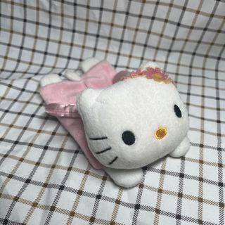 (Category: ) located in . Submitted by ms.cheetos (Listing ID 1304801459, Image 1). Description: .