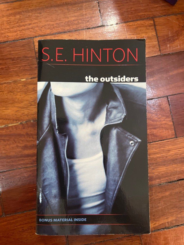 The Outsiders by SE Hinton, Hobbies & Toys, Books & Magazines, Fiction ...