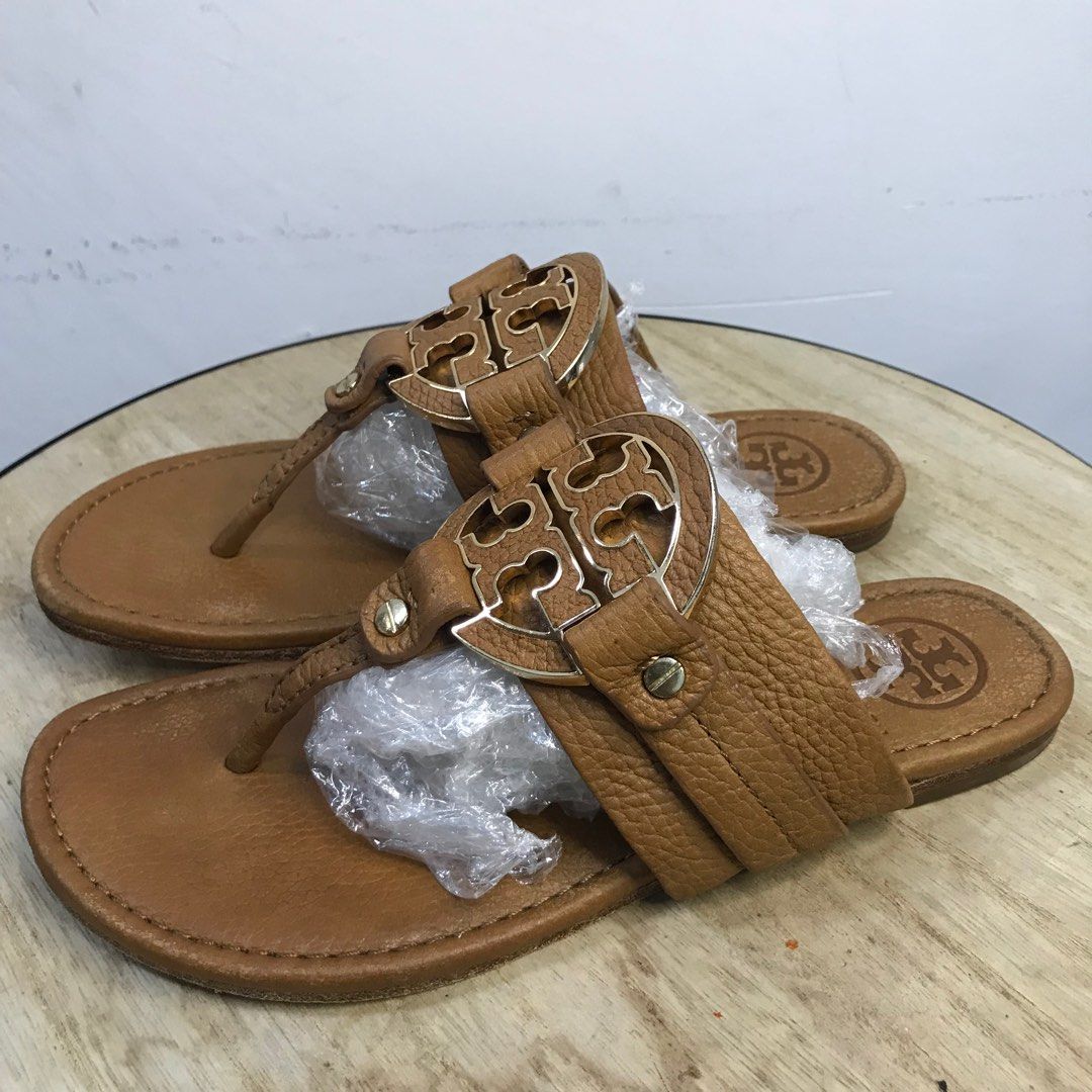 Tory burch amanda sandal 2025