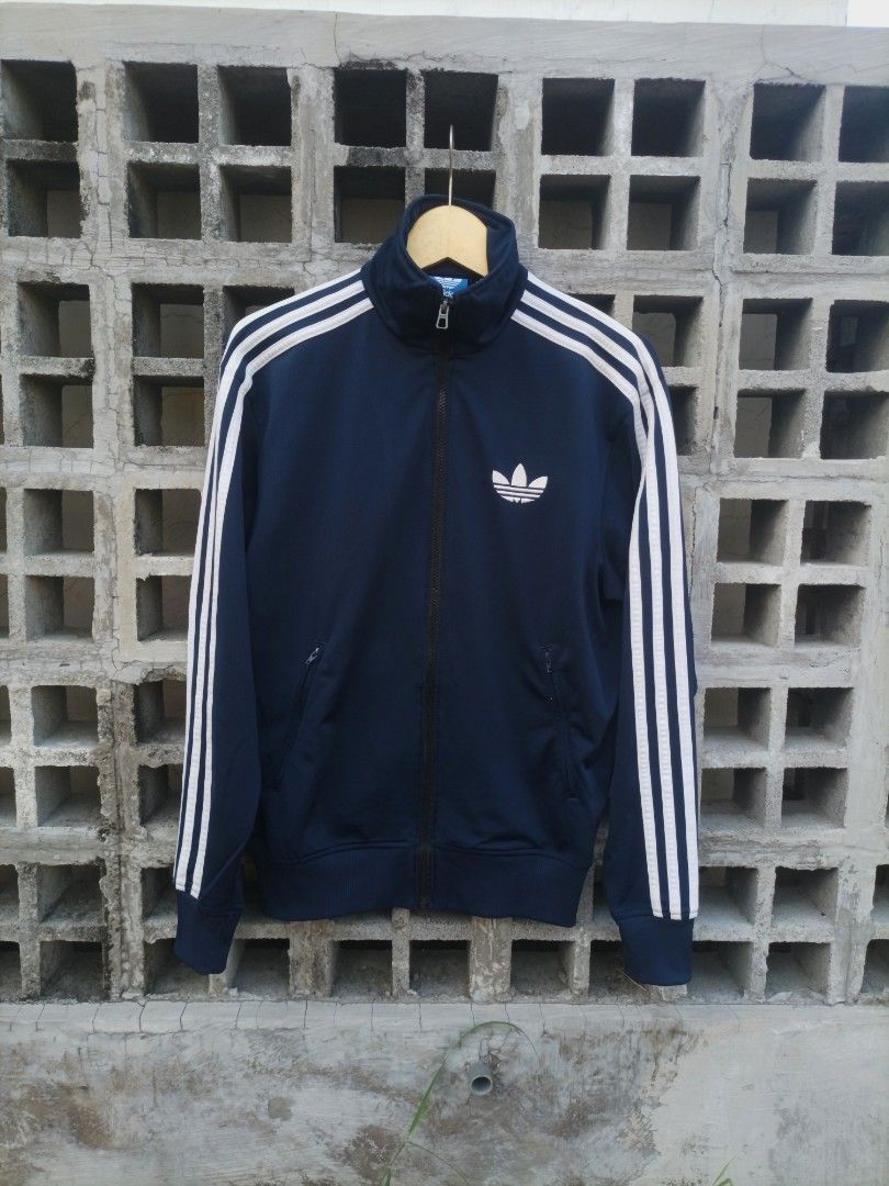 tracktop adidas firebird navy, Fesyen Pria, Pakaian Baju Luaran