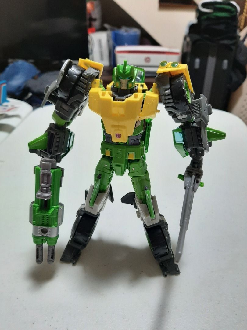 Transformers Generations Springer, Hobbies & Toys, Toys & Games on ...