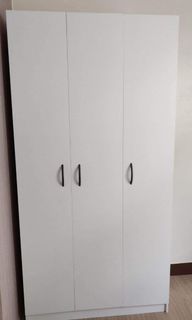 Wardrobe Cabinet with 5 Layer Shelves and Hanging Bar