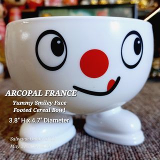 ARCOPAL FRANCE YUMMY SMILEY FACE FOOTED CEREAL BOWL