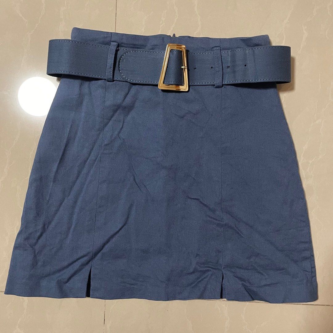 blue skirt with detachable belt (Category: Skirts) located in Las Pinas. Submitted by anitza (Listing ID 1305013870, Image 1). Description: — never used — really good quality, with real belt that can be used — korean brand !!! — sorry gusot siya sa pic but nonetheless very good condition!.