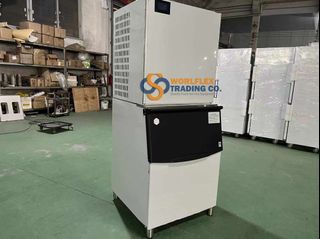 COMMERCIAL ICE MAKER