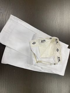 （分類：）位於 。 由 PetersonP 提交（商品編號 1305082269，圖片 1）。簡介： 。