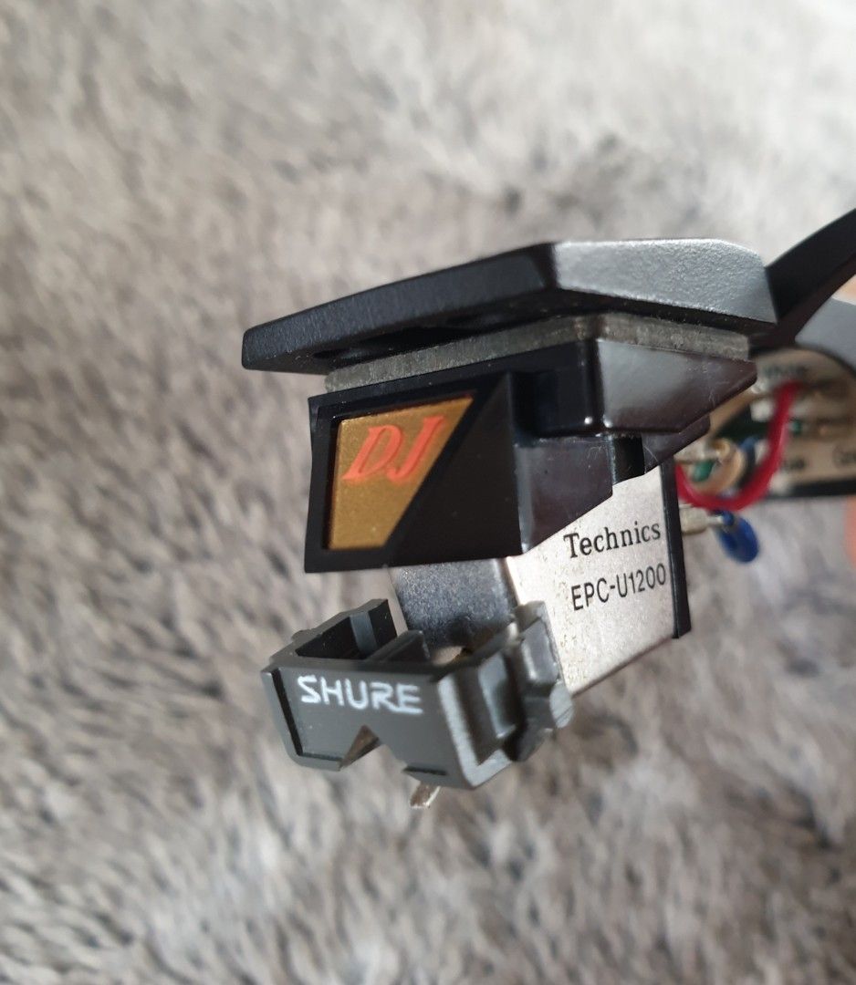 DJ Cartridge with Shure Stylus (Category: Portable Music Players) located in Manila. Submitted by racz03 (Listing ID 1304994808, Image 1). Description: DJ Cartridge with Technics Headshell & Shure Stylus. Model: EPC-U1200 DJ Cartridge. Excellent Working Condition...