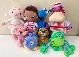 (Category: ) located in . Submitted by buzzintoys (Listing ID 1305004812, Image 1). Description: .
