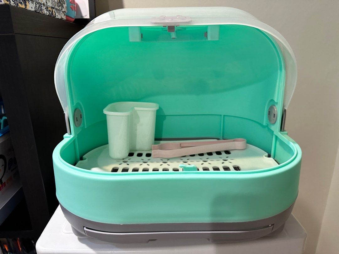 Drying Rack (Category: Breastfeeding & Bottle Feeding) located in Singapore. Submitted by bubzykat (Listing ID 1304986489, Image 3). Description: Lightly used drying rack, I used it for bottle storage only. .