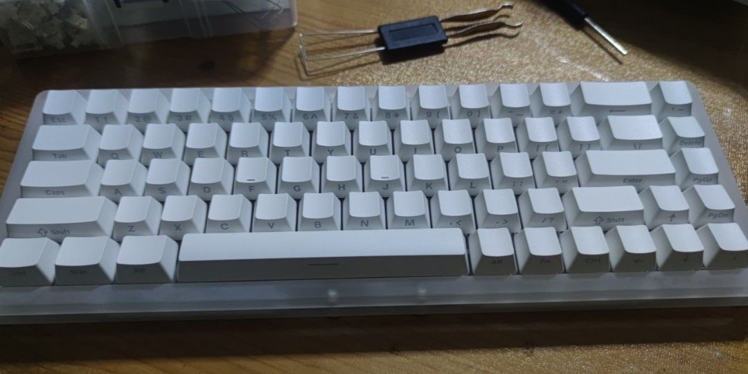 [Free aviator cable] Custom RGB 67% wired keyboard w/ Gateron G Pro ...