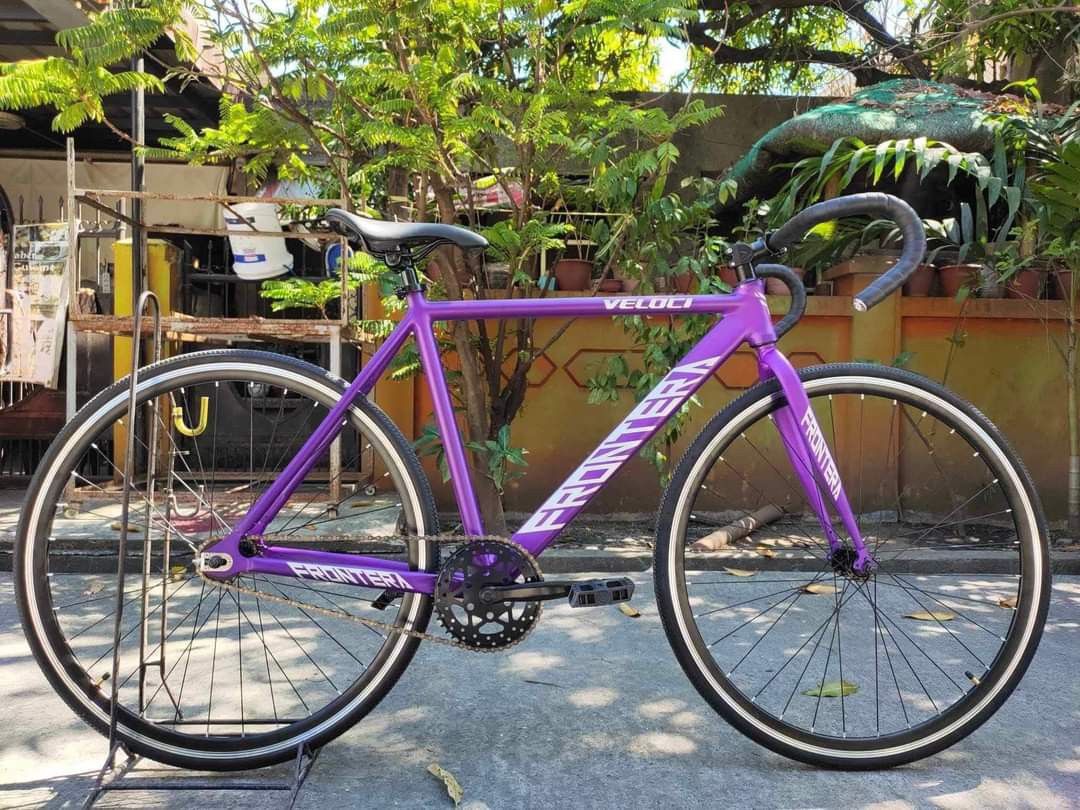 FRONTERA VELOCI ALLOY FIXIE BY TSUNAMI (Category: Bicycles) located in Pasig City. Submitted by gemma_00 (Listing ID 1305064661, Image 1). Description: RESTOCKED‼️FRAME PA LANG PANALO NA SA GANDA AT QUALITY 😍👍 👉FRONTERA VELOCI ALLOY FIXIE BY TSUNAMI 💥Sale Price▪️6,500❗ ✅Free Assemble Available color ❤️Red 🖤Black 💜Violet 🤍White Specs: ▪️Light weight Alloy Frame (52cm) ▪️Smooth weld ▪️Alloy Stem ▪️Alloy reflectorized rim ▪️Steel Drop Bar ▪️S