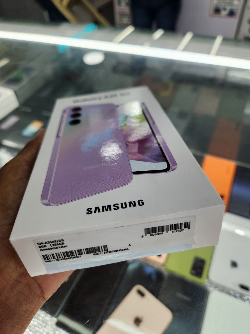 Galaxy A35 5g 256gb 8g ram (Category: Samsung) located in San Juan City. Submitted by tanexsulla42 (Listing ID 1305032112, Image 3). Description: * Buy & Sell Cellphone * Brandnew Or 2ndhand * We accept trade in * Credit card / Home Credit * We do Shipping tro Lbc out side Manila * We do Meet ups / Delivery "Fallow & Like" * Fb page: Ashley & Lyn * For More Info.