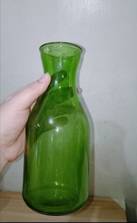 Green color flower vase